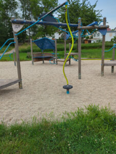 Abenteuer und Brennnessel-Kur: Der Spielplatz an der Lober